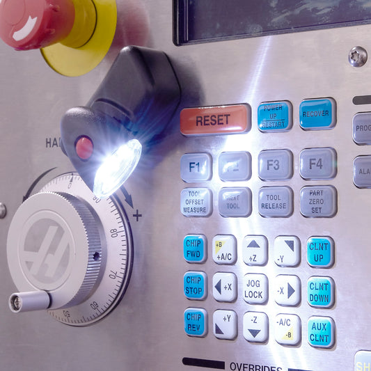 Carson MagniVisor Deluxe CP-60 – Komfort-Kopflupe mit LED 4 Wechsellinsen (Schwarz)