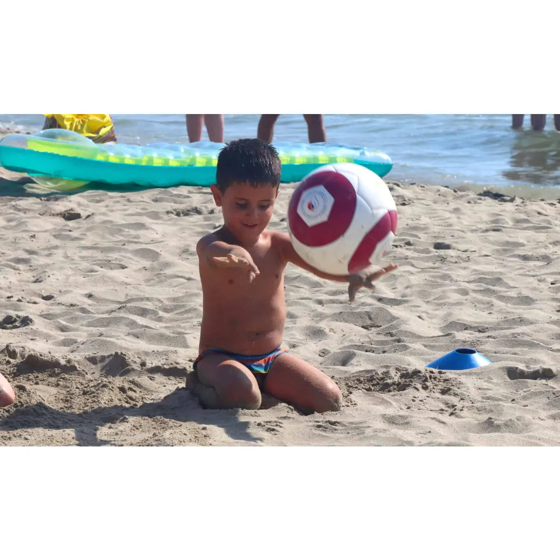 Medino Rassel-Fußball – Größe 4 - Spiel