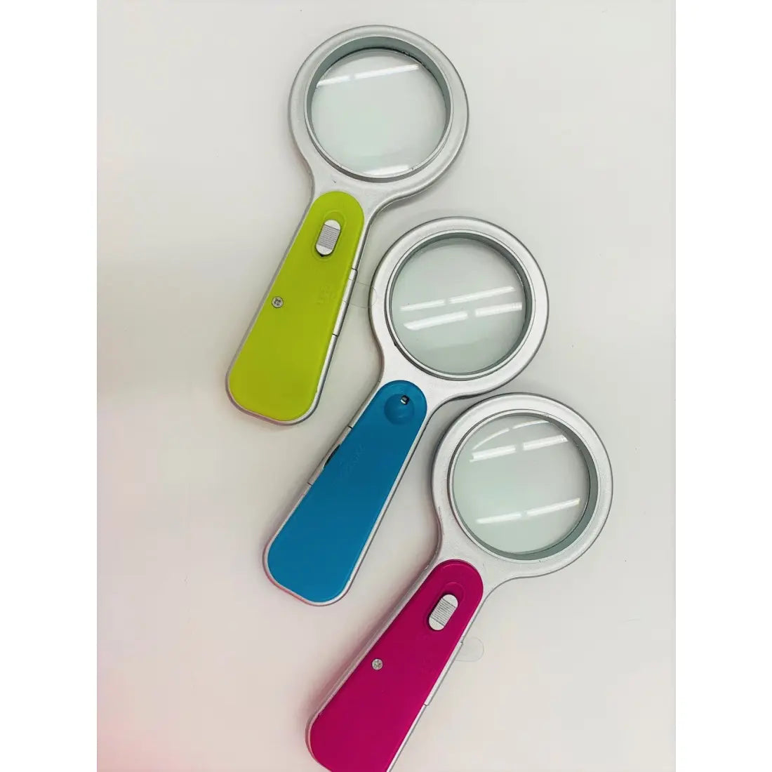 mobile Handlupe mit Beleuchtung - Handlupe