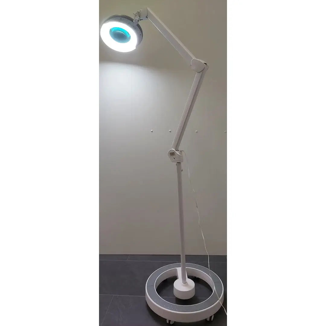 Standlupe mit Beleuchtung wahlweise mit Stativ - Standlupe