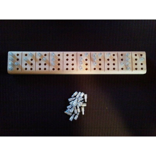 8-Punkte Braille-Stecktafel – Eurobraille/Computerbraille