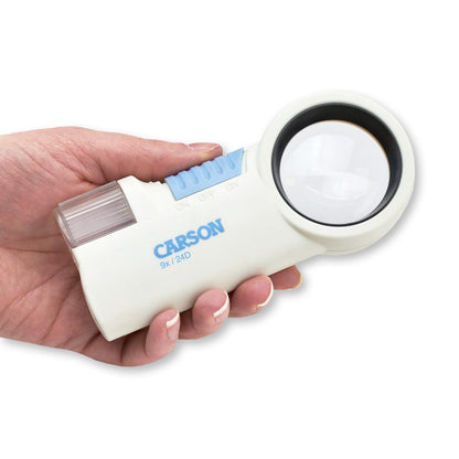 Carson MagniFlash CP-32 – asphärische 9× Lupe mit LED Taschenlampenfunktion