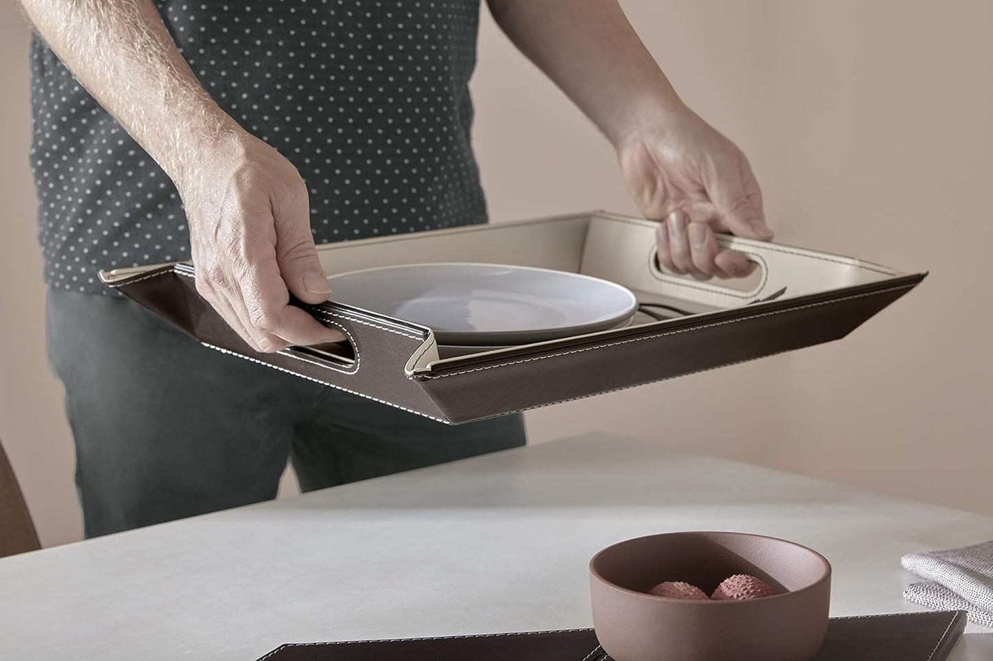 FREEFORM DUO – 2in1 wendbares Tablett & Tischset Schwarz/Taupe