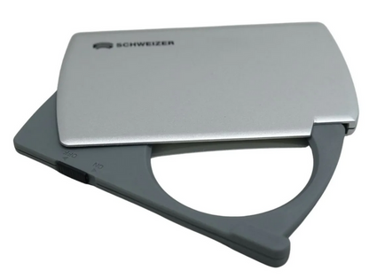 Schweizer_MiniMag_LED-Klapplupe-dieSehwelt