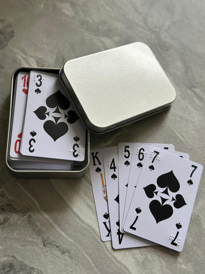 SKAT mit Brailleschrift und Großdruck