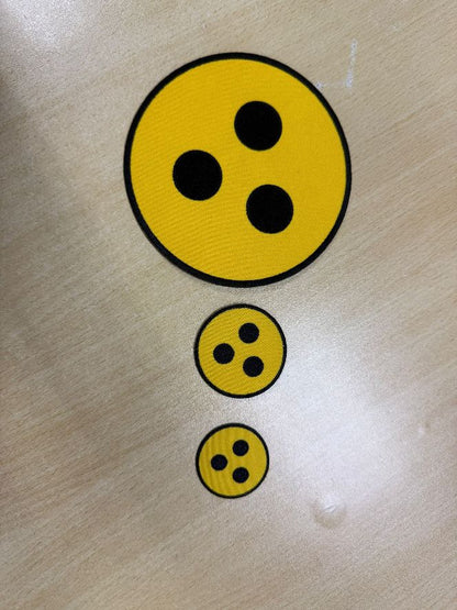 patches-gelb-mit-schwarzen-3-punkten-blindenabzeichen-868